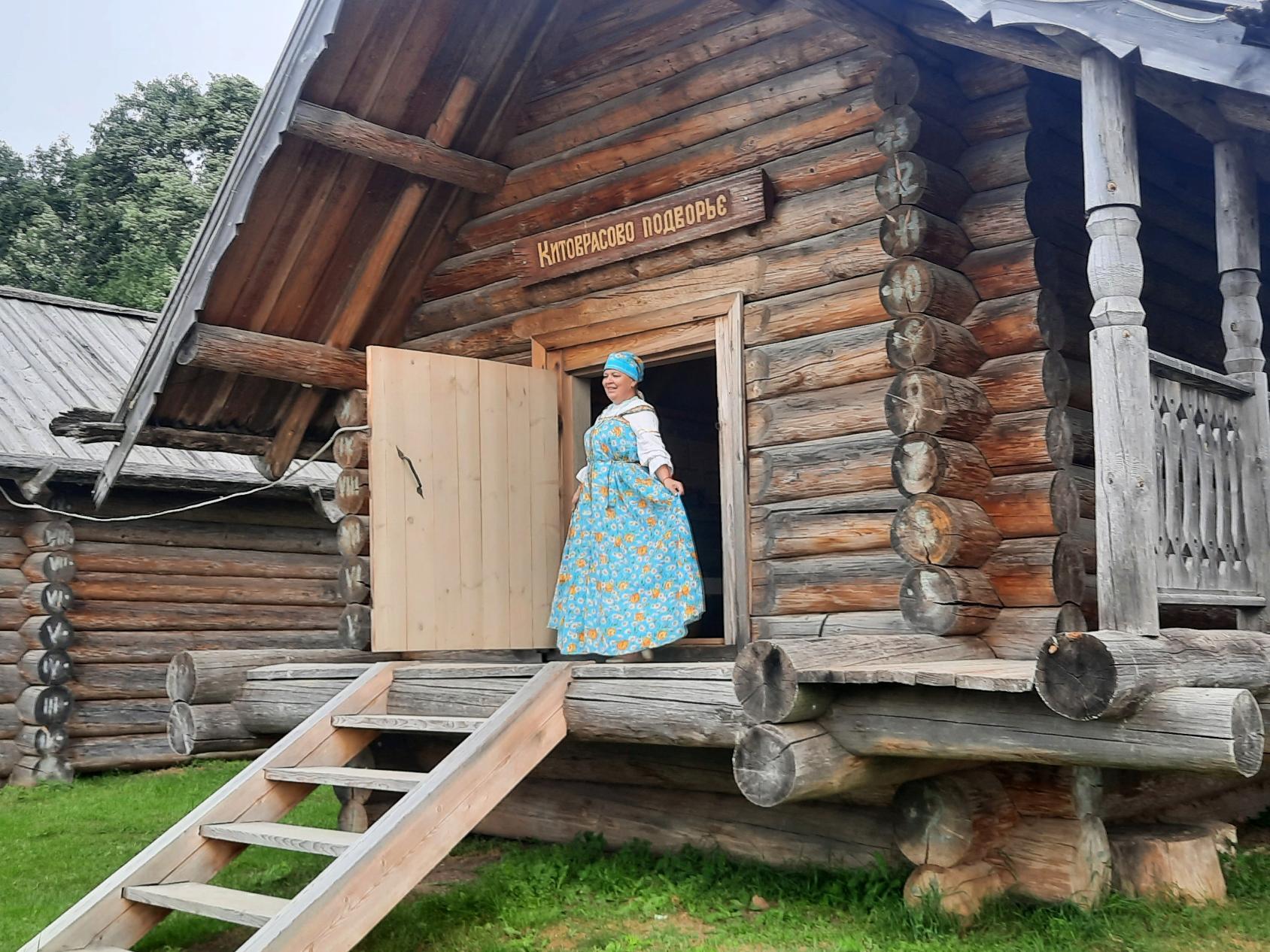 Юные экскурсоводы из Кенозерья раскрывают секреты мастеров