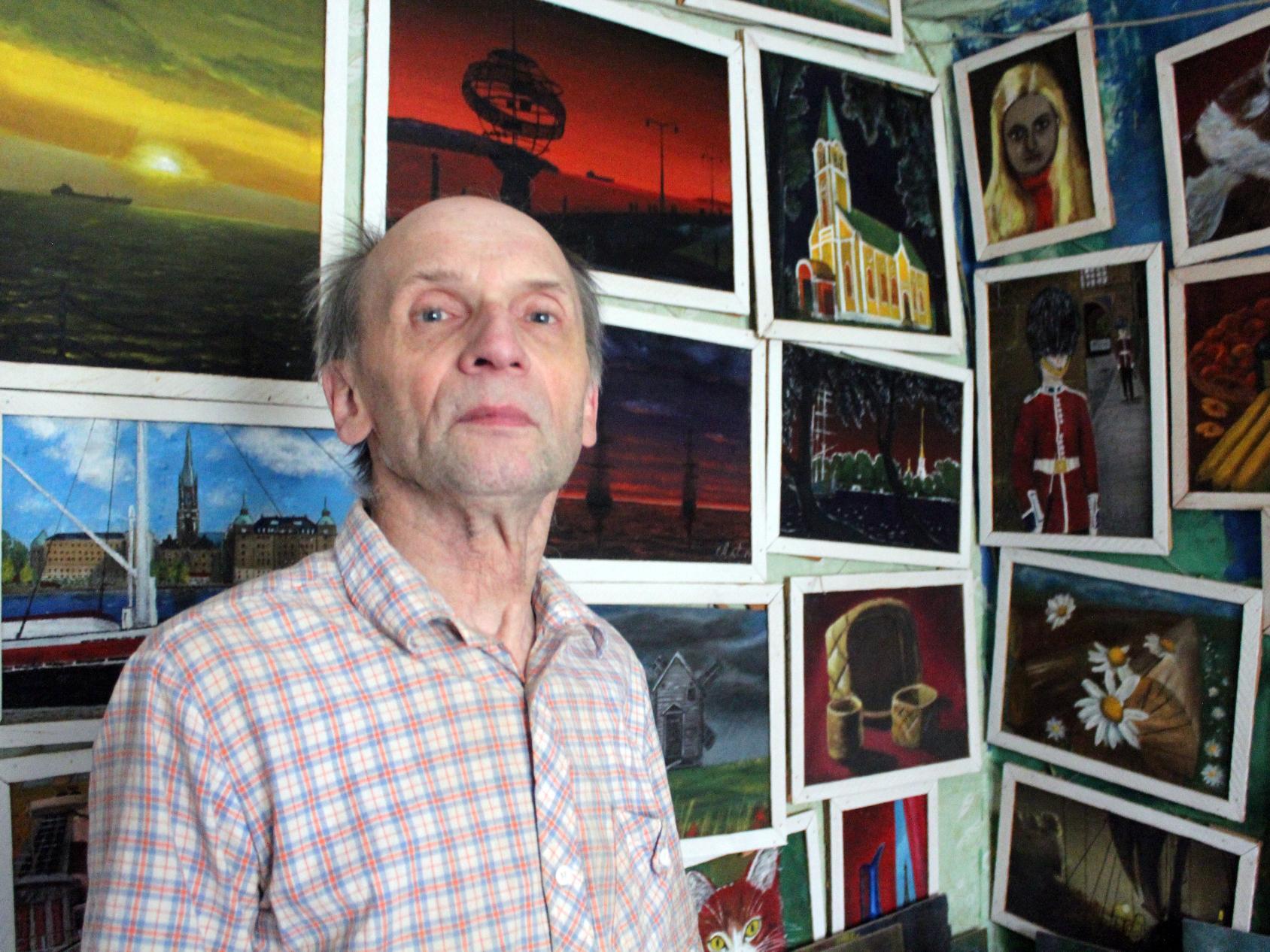Александр Емельянов